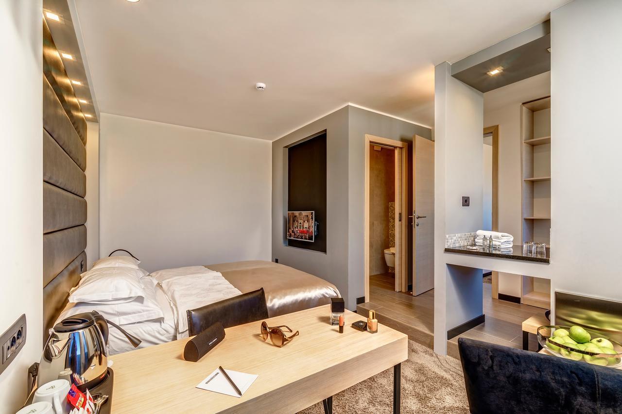 The View Luxury Rooms Σπλιτ Εξωτερικό φωτογραφία